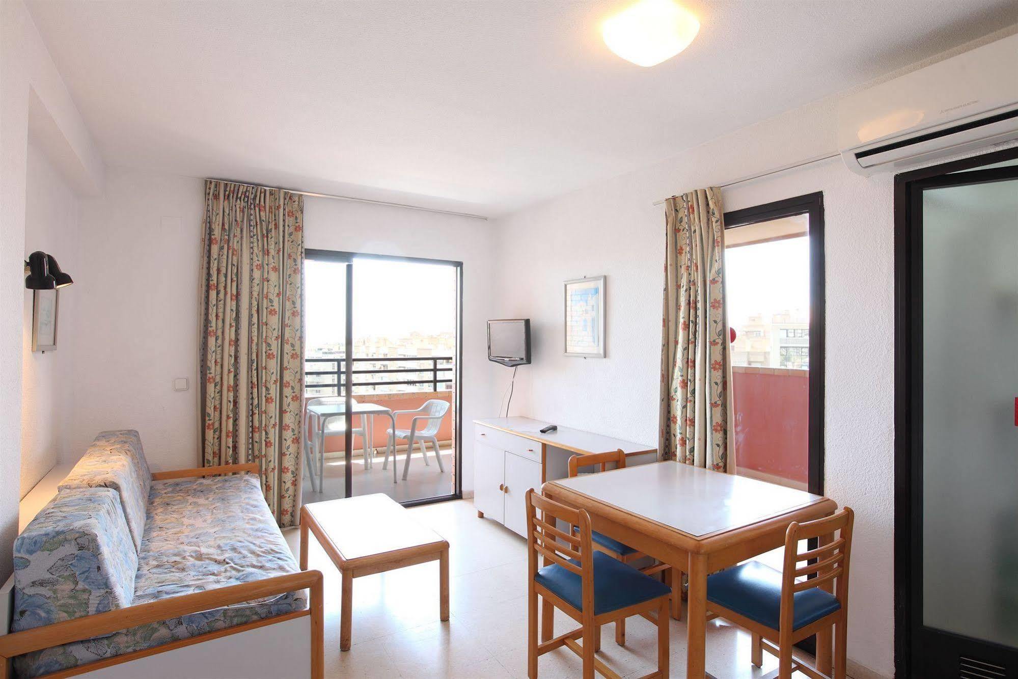 Apartamentos La Caseta - Sabesa Μπένιντορμ Εξωτερικό φωτογραφία